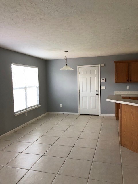 Building Photo - 404 Waterfowl Loop