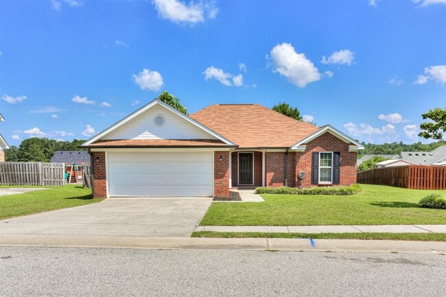 Building Photo - 2013 Darwood Dr