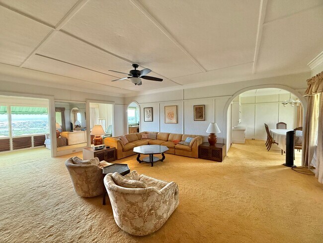 Foto del edificio - Partially Furnished Spacious 5 Bedroom / 2 Bathroom Home with Ocean View – Sandhills