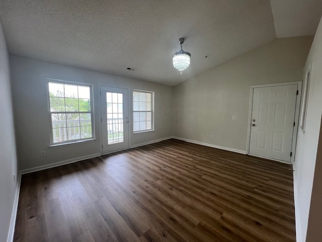 Building Photo - 905 Hanahan Ct