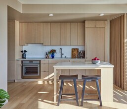 Interior Photo - 700 Broadway