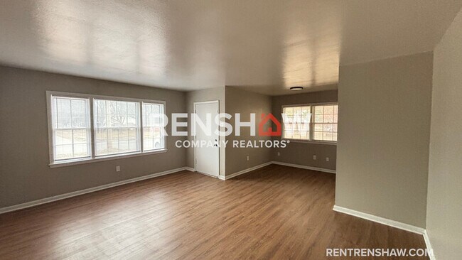 Foto del edificio - 4807 Macon Rd