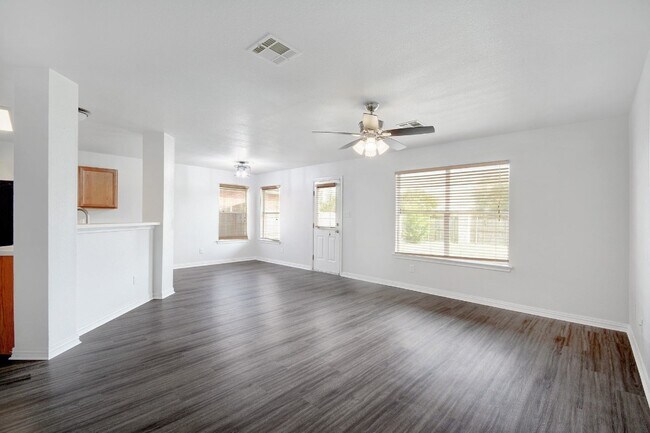 Building Photo - 117 Pheasant Trail