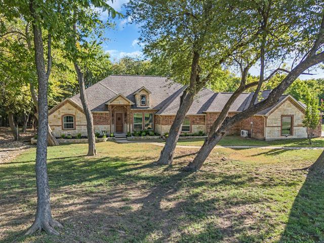 Building Photo - 714 High Point Dr
