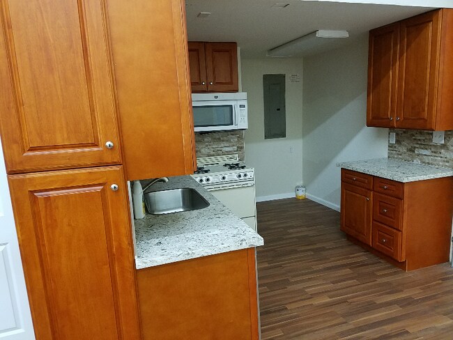 Foto del edificio - 3125 Hoover St