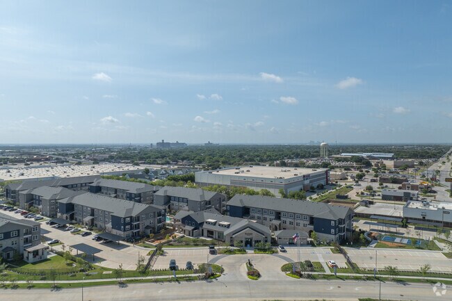 Contexto - Range West