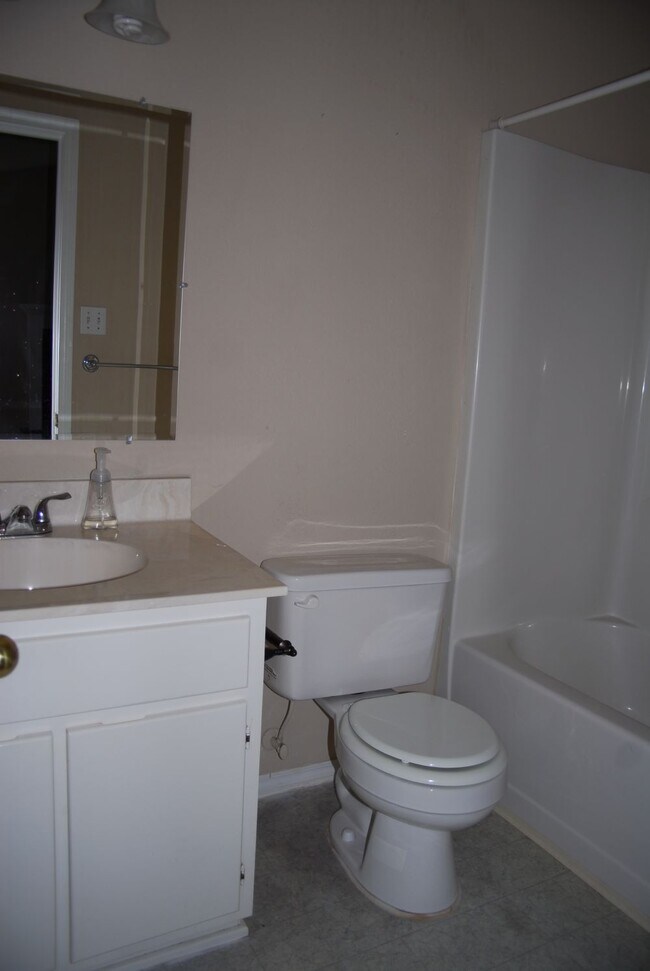 10596 Bay Tree Dr, Gulfport, MS 39503 House Rental in Gulfport, MS