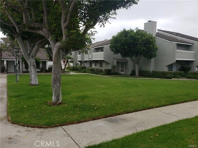 Building Photo - 8281 Cherrywood Cir