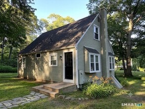Building Photo - 9 Falls River Cir
