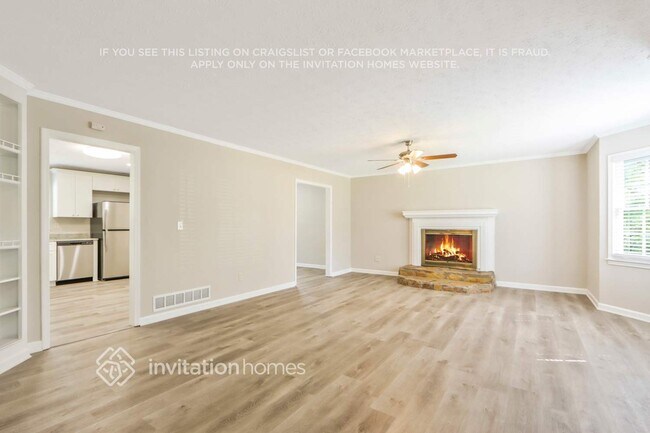 Foto del edificio - 5013 Evelyn Way