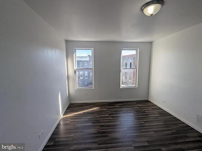 Foto del edificio - 430 S Smallwood St