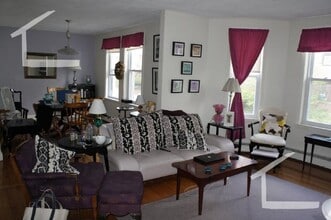 Building Photo - 311 Tappan St