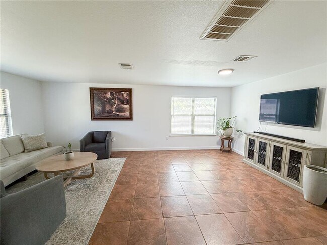 Building Photo - 6508 Eudora Cove