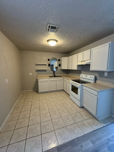 Foto del edificio - 712 SW 46th St
