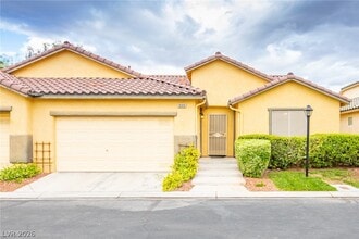 Building Photo - 10916 Bandol Pl
