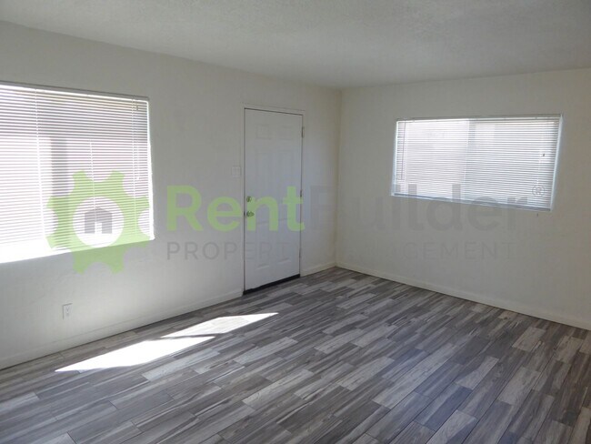 Foto del edificio - 3426 Smith Ave SE
