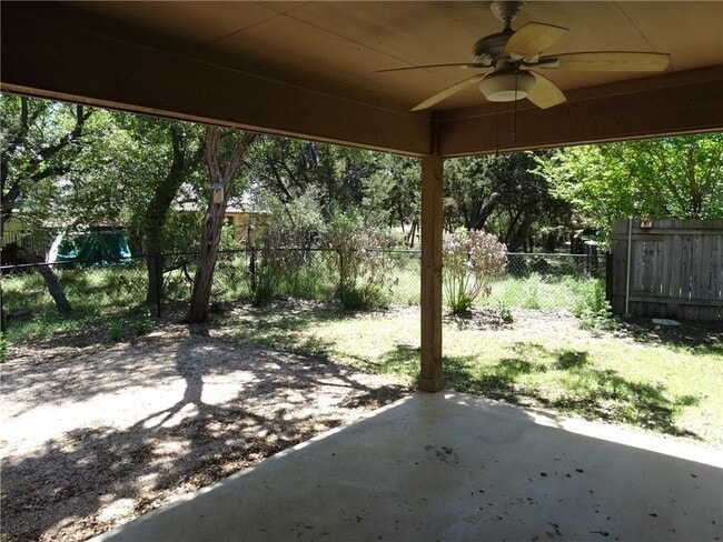 Building Photo - 18605 Buckhorn Cir