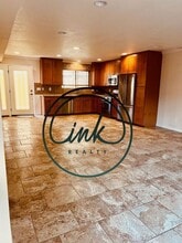 Building Photo - 1046 Riverview Dr