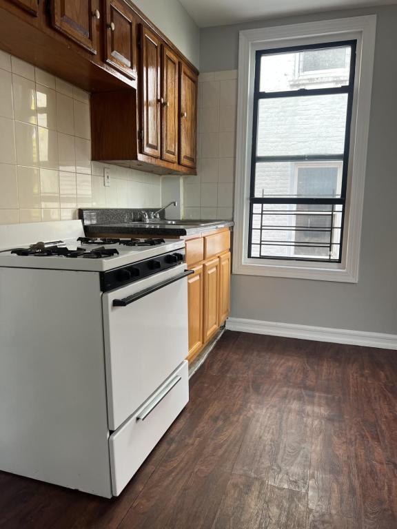 Foto del edificio - 280 Hawthorne Ave