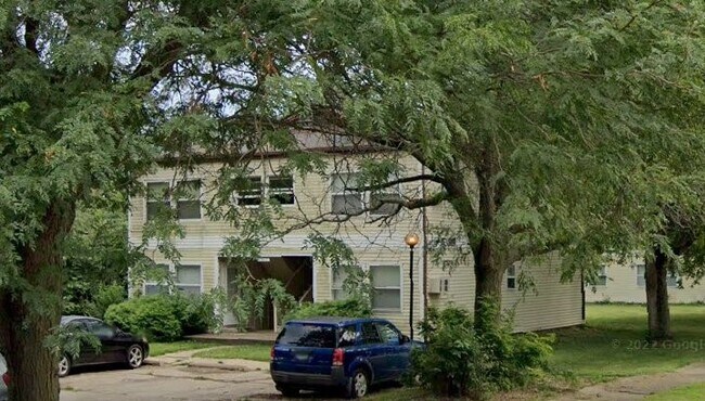 Foto del edificio - 1405 N Bayberry Ct