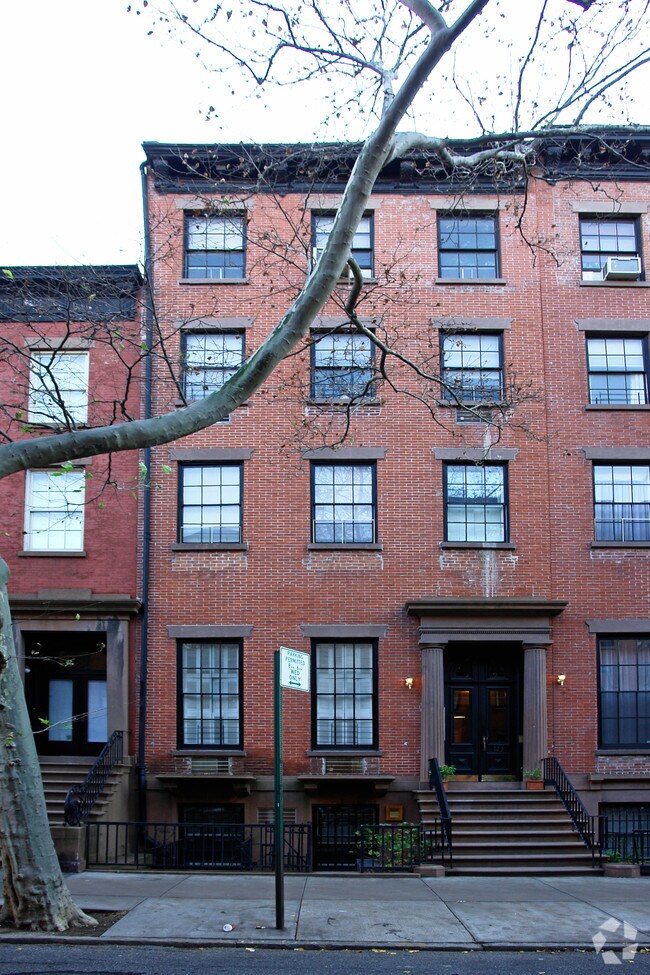 Building Photo - 173 Hicks St