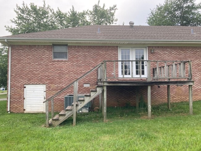 Foto del edificio - 1402 Valleywood Dr