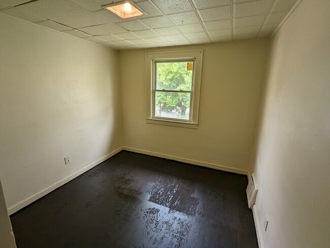 Building Photo - 3105 14th St SW