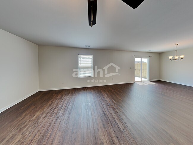 Foto del edificio - 6088 Mason Tucker Drive