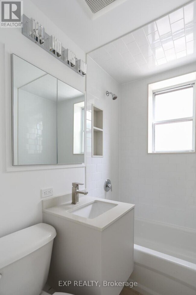 Photo du bâtiment - 73 Balfour Ave