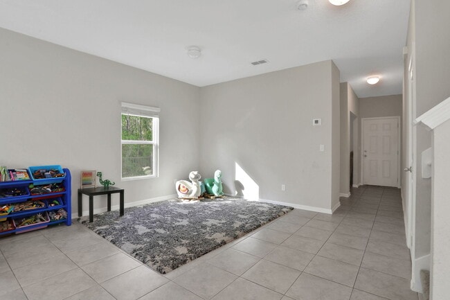 Building Photo - 12517 Creekside Mnr Dr