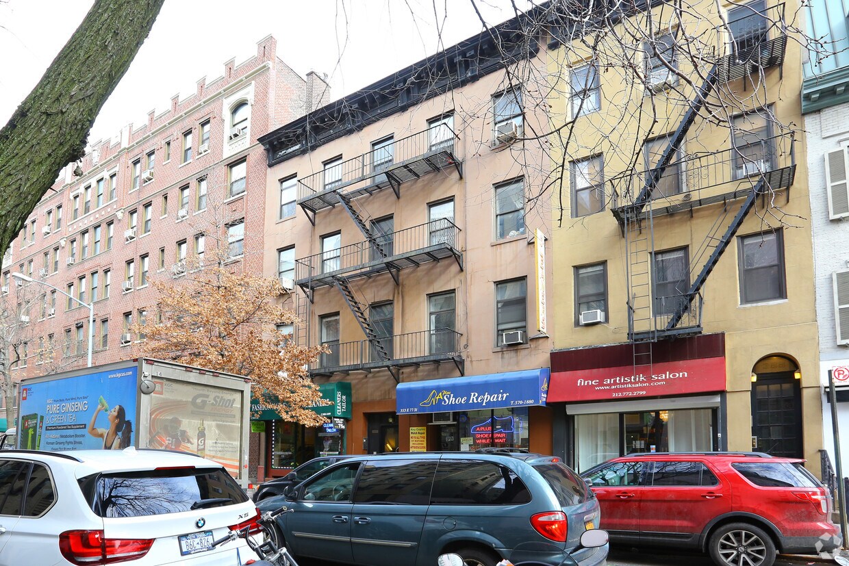 Primary Photo - 353 E 77th St