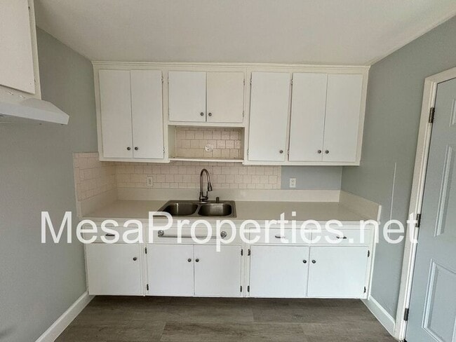 Foto del edificio - 11506 Dodson St