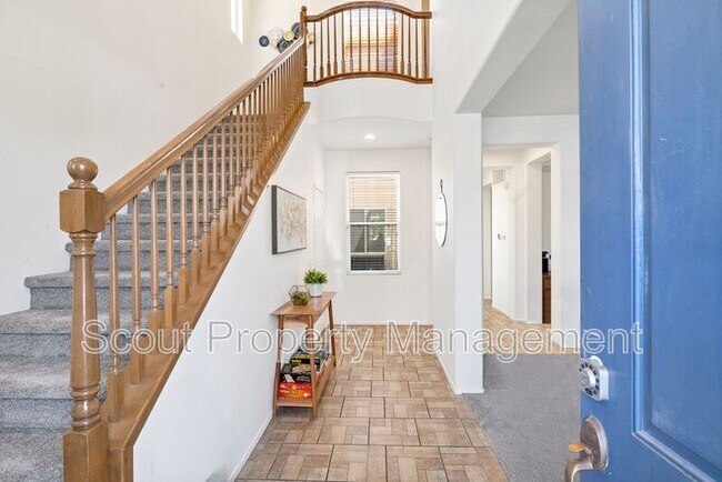 Foto del edificio - 28994 Newport Rd