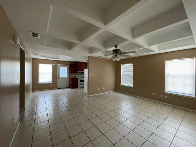 Building Photo - 12 South Dr