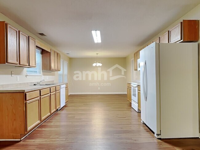 Foto del edificio - 13 Holly Springs Cir