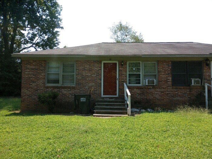 Foto principal - 121 Audrey Dr