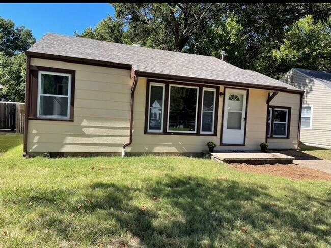 Foto del edificio - 3 Bedroom Ranch!