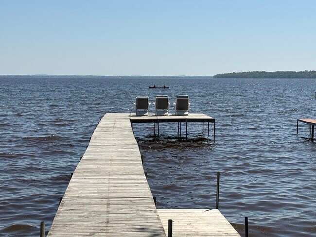 Foto del edificio - 2225 Middleton Beach Rd