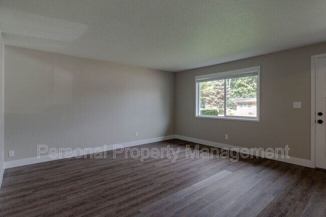 Foto del edificio - 2505 E 20th St