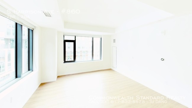 Foto del edificio - 5 Harrison Ave