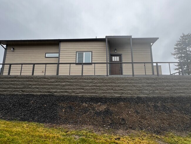 Foto del edificio - 10118 N Milbrath Ln