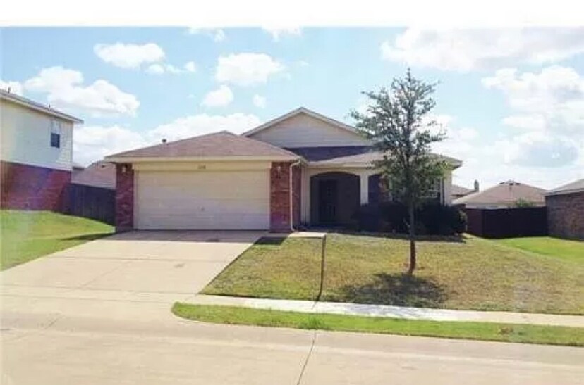 1220 Aztec Trl, Krum, TX 76249 House Rental in Krum, TX