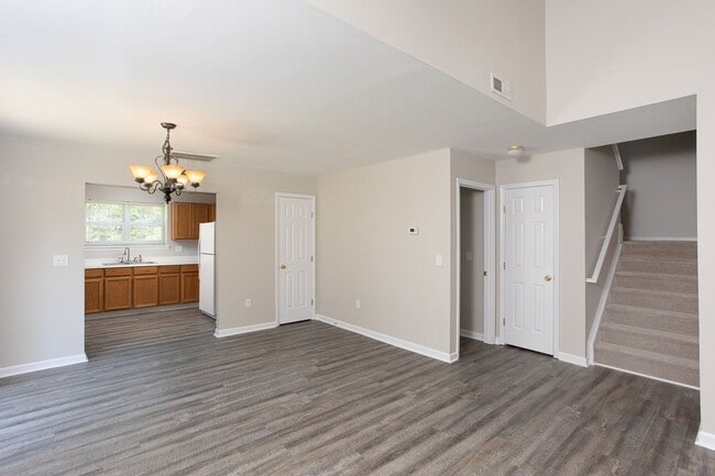 Foto del edificio - **Pending Application** Delightful 2 bed h...