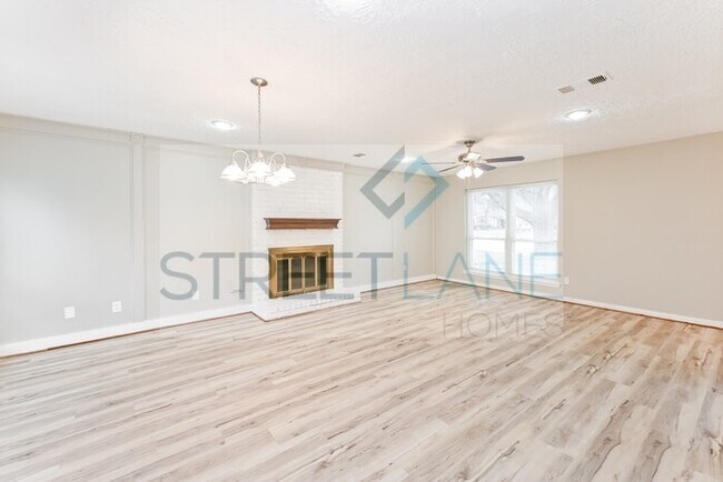 Foto del edificio - REDUCED!