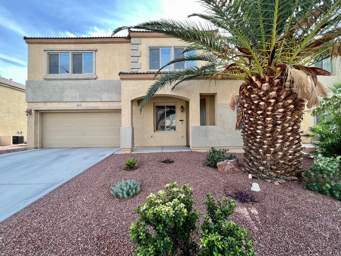 MOVEIN SPECIAL! HALF OFF FIRST MONTH'S RE... House Rental in North