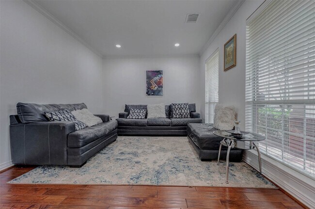 Foto del edificio - 26511 Cresent Cove Ln