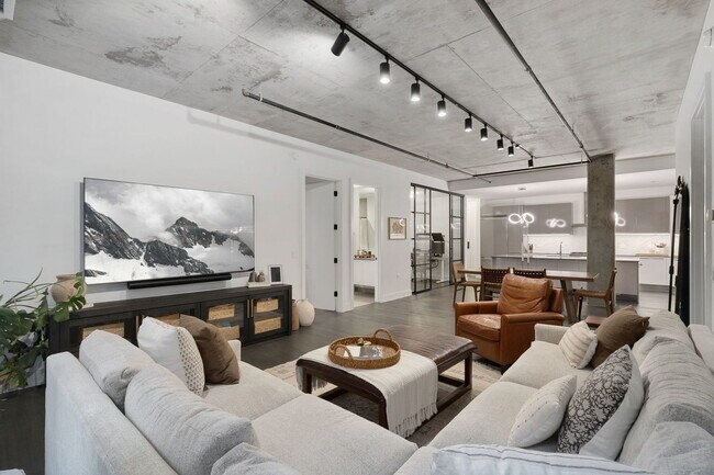 Foto del edificio - 111 S Peoria St