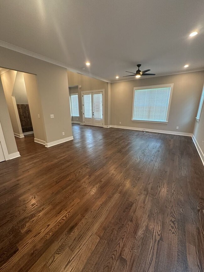 Foto del edificio - 6228 Pine Marr Dr
