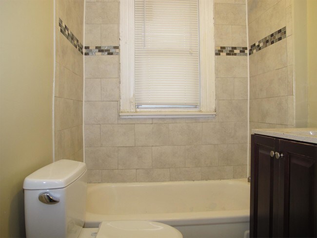 Foto del edificio - 667-673 Union Ave