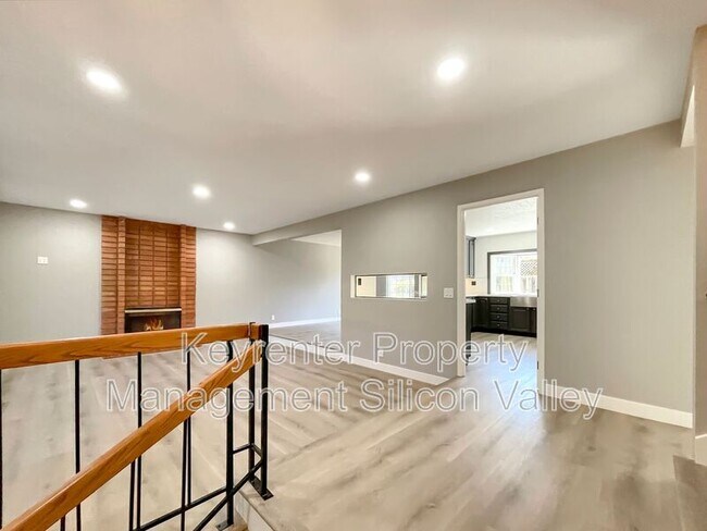 Building Photo - 1806 Blackmore Ct